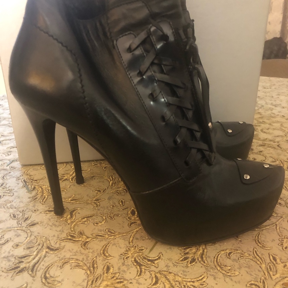 Ladies Italian Black Leather Booties